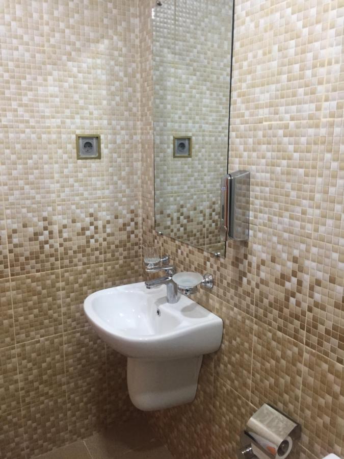 Caspian Pearl Hotel Baku Exteriör bild